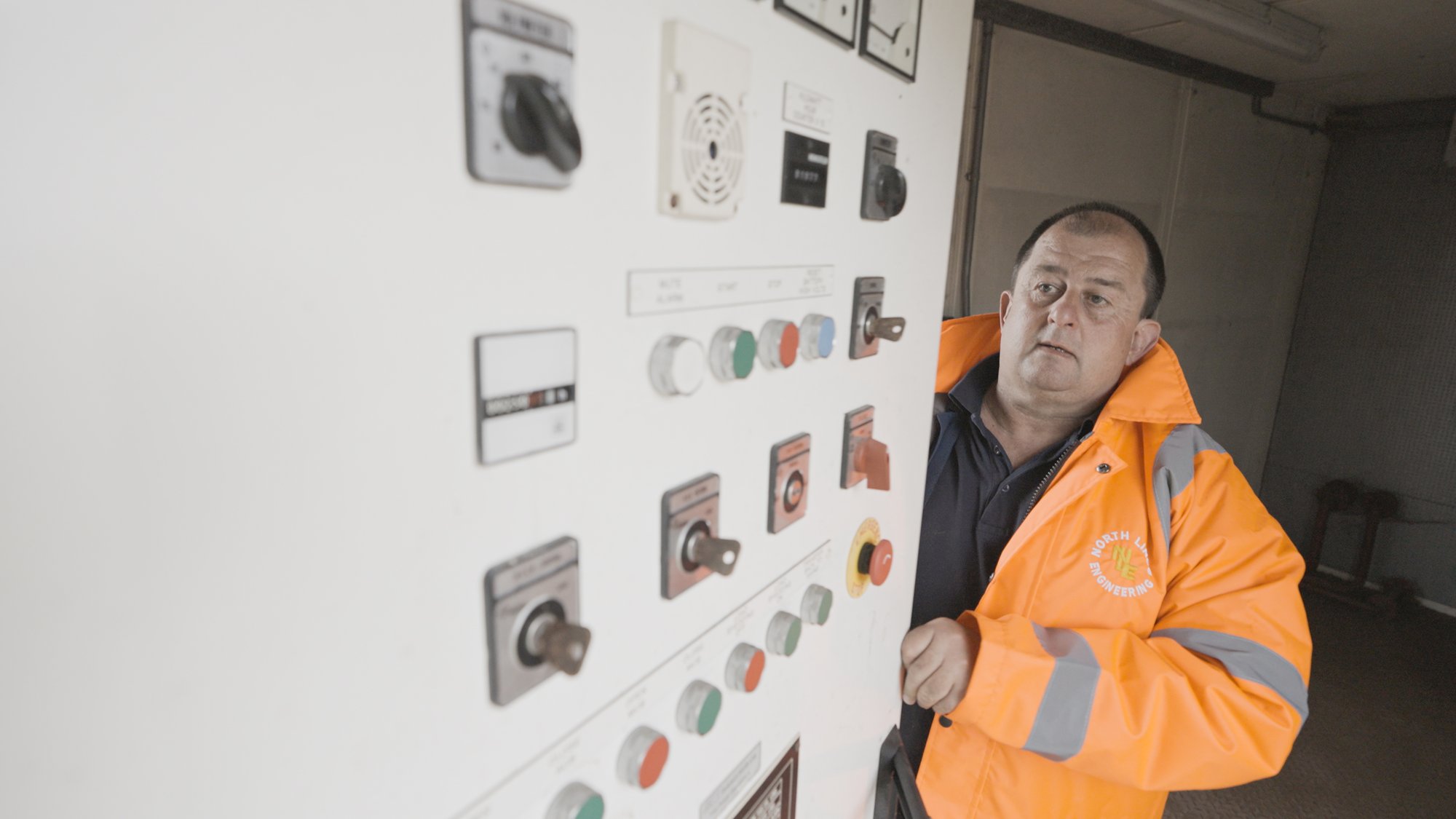 2994_FX3_C4994.MP4.20_17_28_16.Still001-1